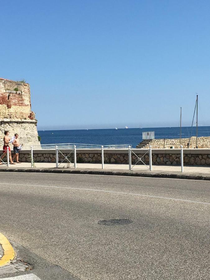 Le Suffren, Ventile ,Wifi, A 100 M De La Plage Тулон Экстерьер фото